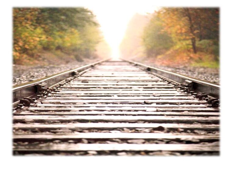 RUTA VÍA DE FERROCARRIL