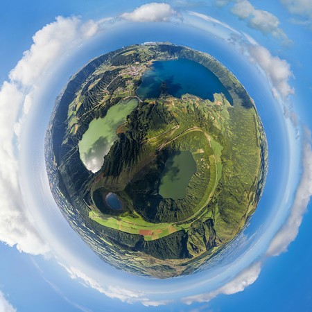 360º